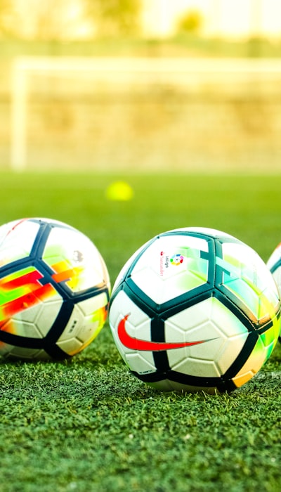 手机端极速直播应用界面展示 - 在手机上观看网球比赛直播